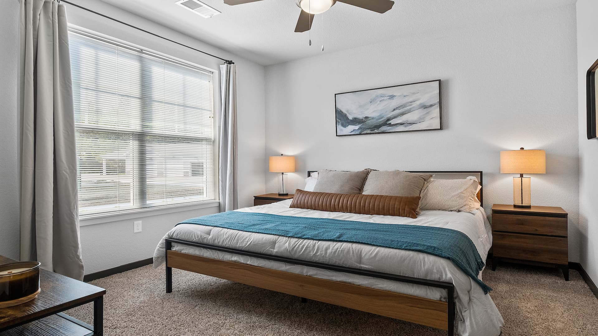 Virtual Tours & Gallery Quincy Street Apartments Authentix